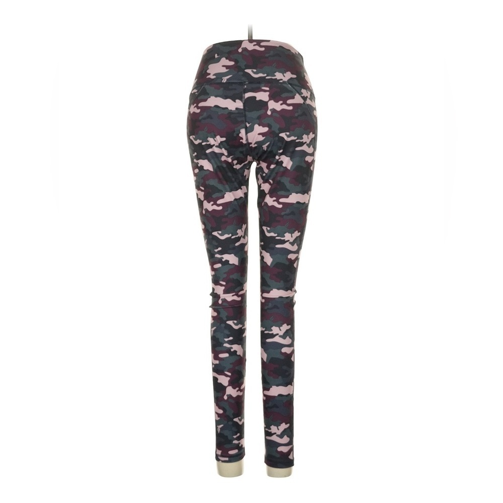 Women's Fabletics Powerhold Camo High-Waisted Leggings with Pockets Size Medium - Picture 2 of 7